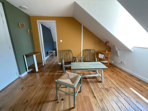 Hennebont Apartment | Sous les toits de la Tavarn Ty Gar