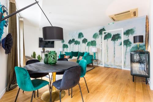 Faubourg-du-Roule Apartment | Spacious apartment - 3BR-6P - Champs Elysées
