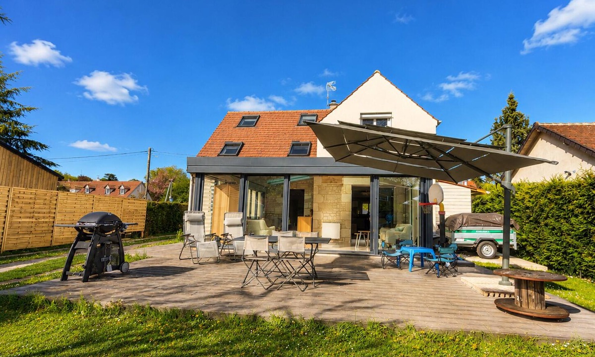 Bourron-Marlotte Cabin | Spacious haven of peace, ideal for family or friends
