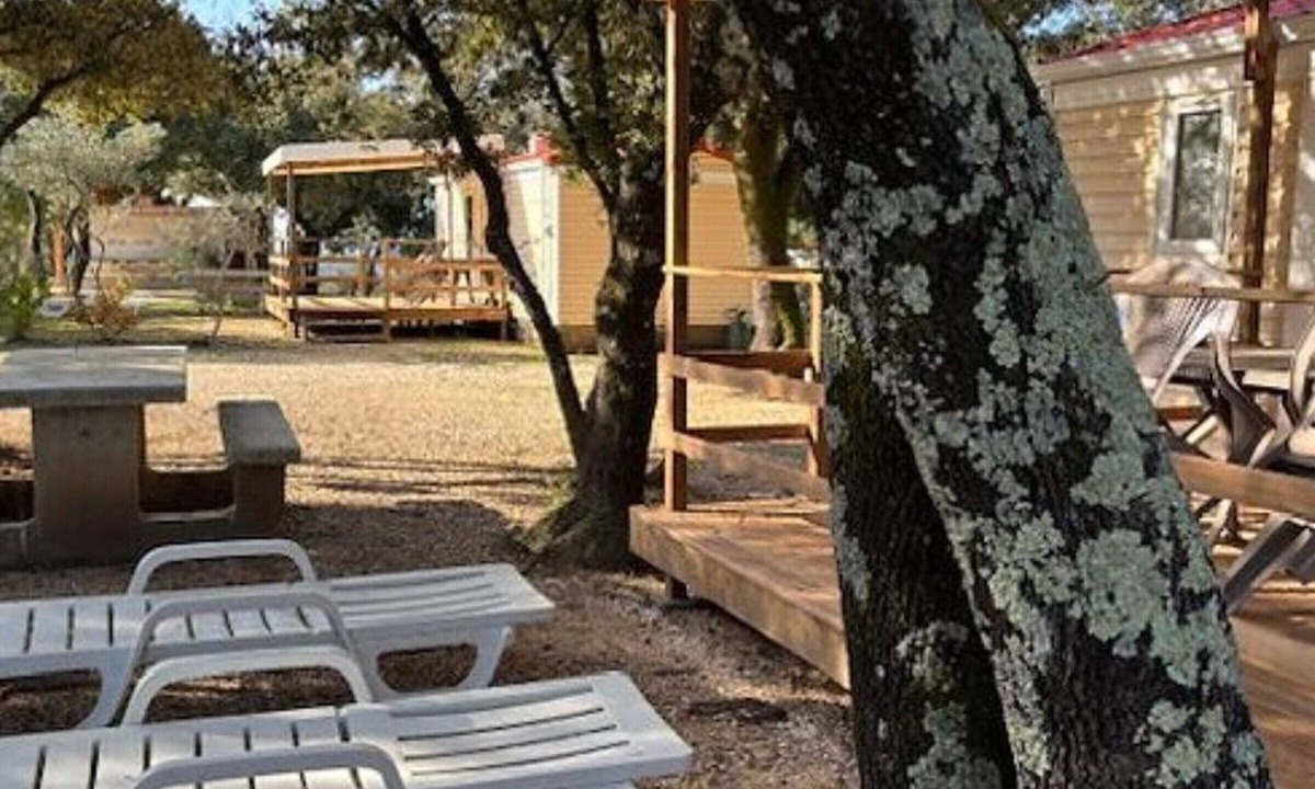 Les Mages House | Spacious mobile home, terrace - 5 guests