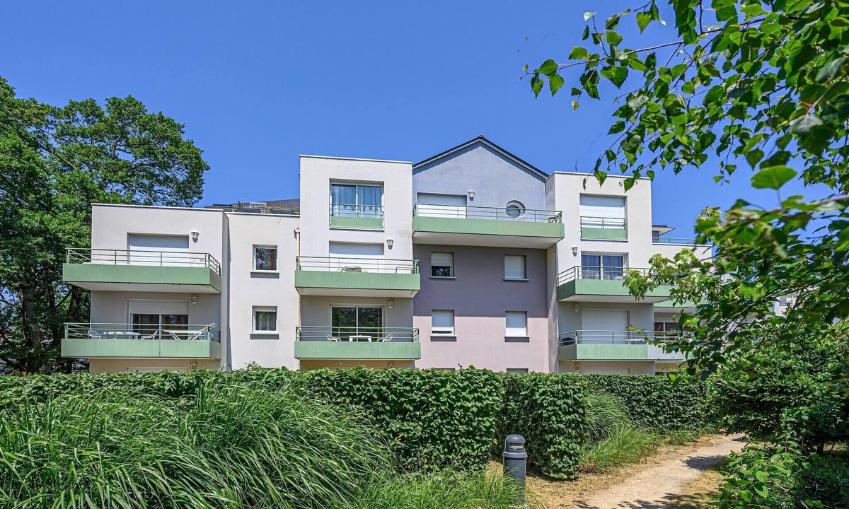 Plescop Apartment | Spacious Stay for Two Near Vannes