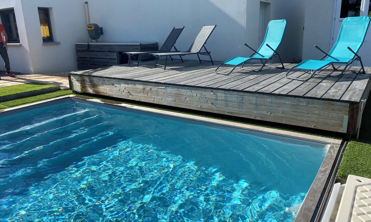 Pluneret House | Splendid house 8 pers swimming pool beach