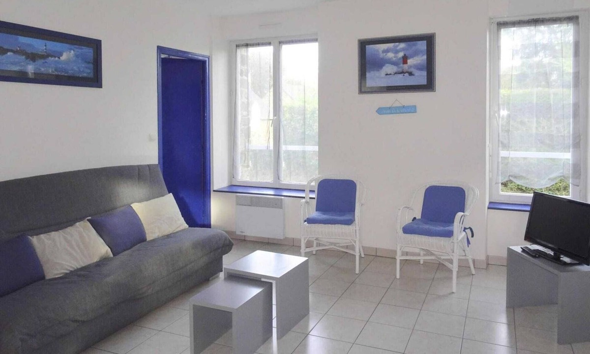 Etables-sur-Mer House | Stone House by Les Godelins Beach, Goëlo Coast