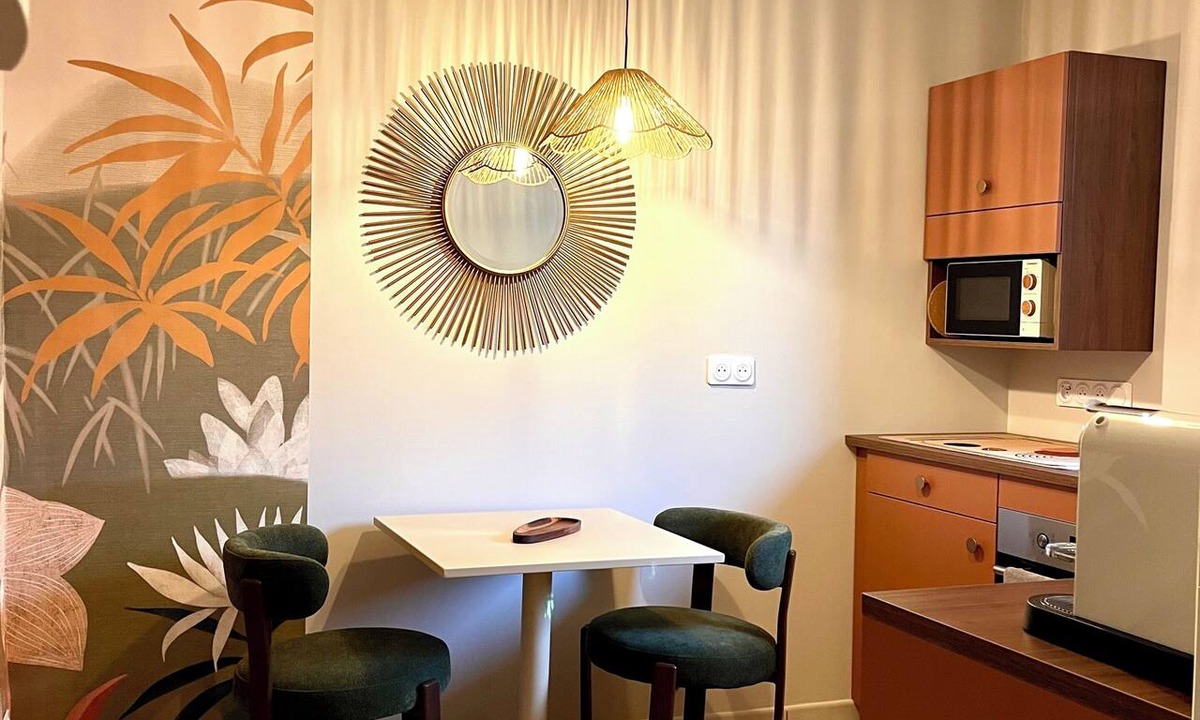 Plerin Apartment | Studio 200m from Les Rosaires Beach