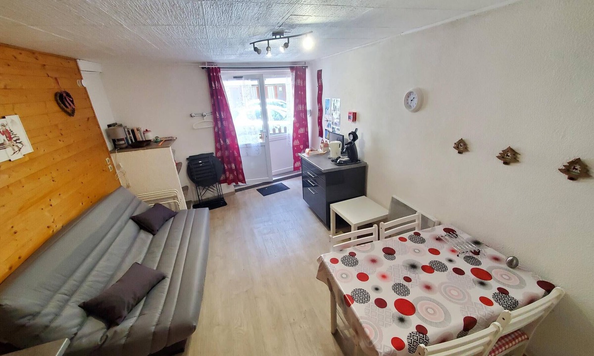 Murol Apartment | Studio au coeur de Murol, village médiéval