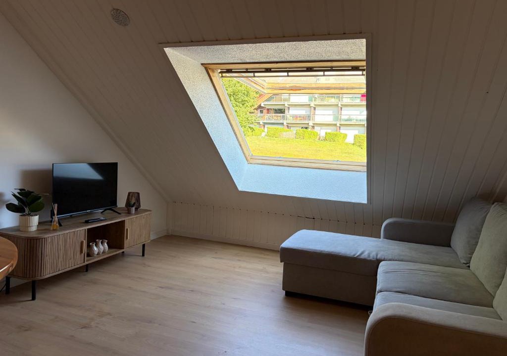 Metabief Apartment | Studio avec piscine, parking privé à Métabief