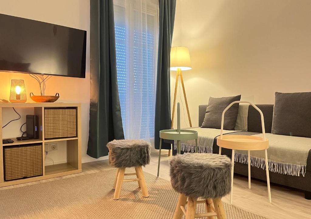 Bussy-Saint-Georges Apartment | Studio Bienvenue - Louez L'Esprit Libre !