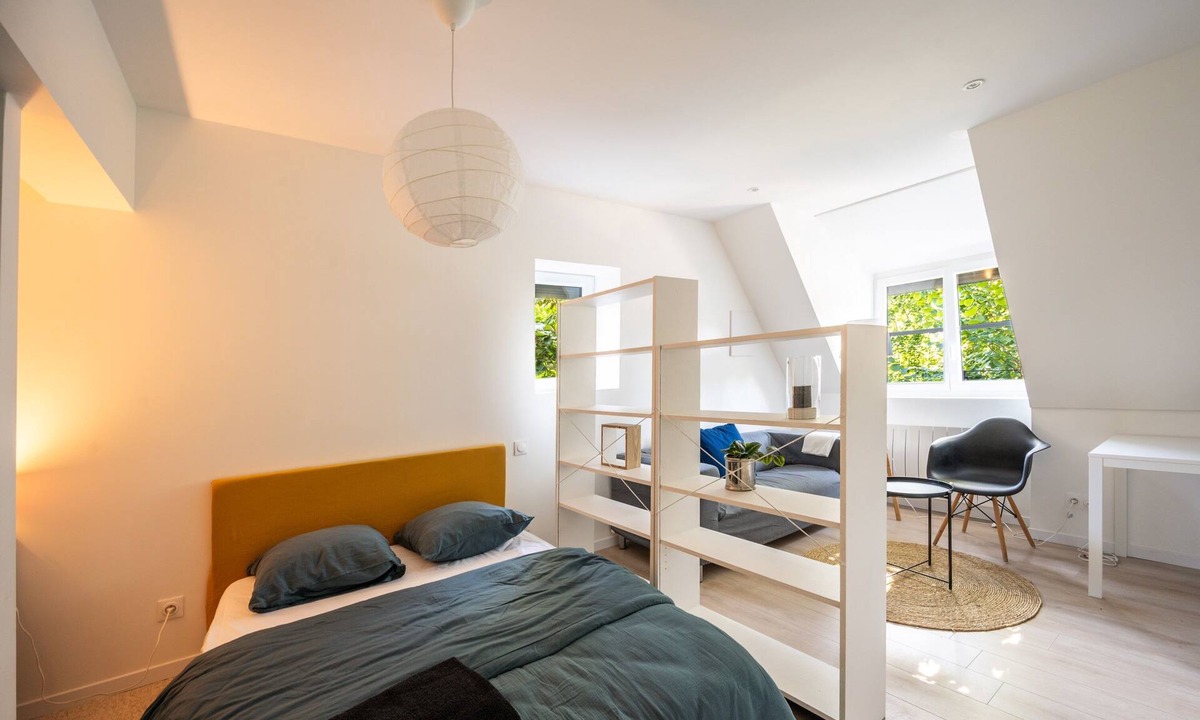 Hem Apartment | Studio Bleu - Charmant studio à 15km de Lille