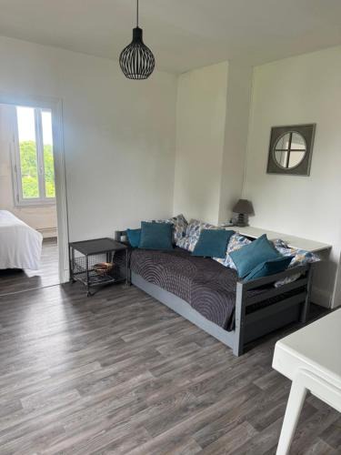 Valencay Apartment | Studio cosy Cœur de Valençay Château & Beauval