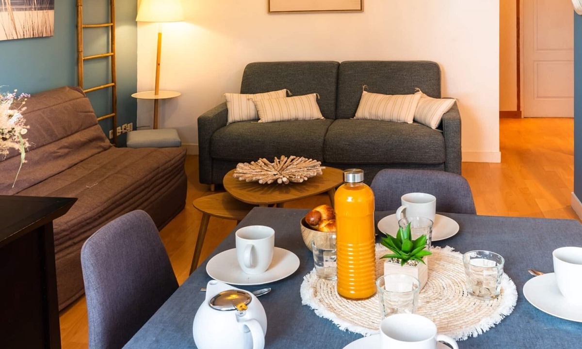 Guidel-Plages Apartment | Studio in Guidel 100m from the beach with parking