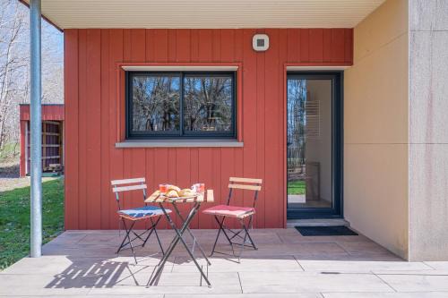 Guecelard House | Studio "La Citrie" Terrasse, chevaux et nature