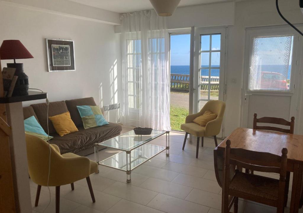 Le Palais Apartment | Studio lumineux face mer à Le Palais - FR-1-418-93