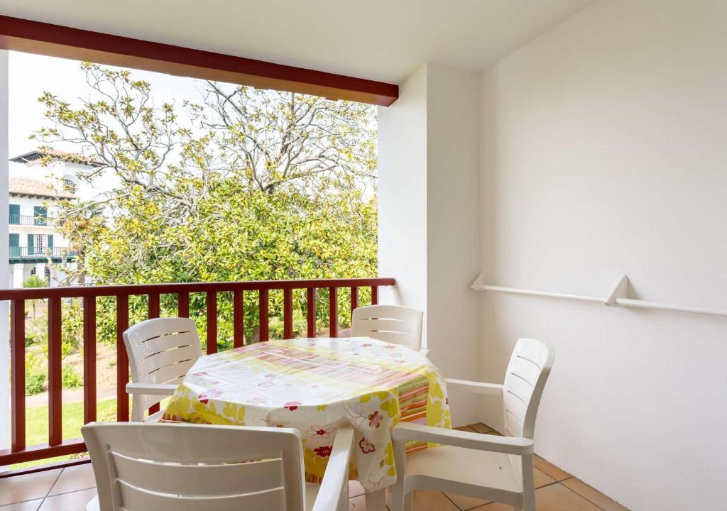 Behobie Apartment | Studio moderne avec piscine et parking, proche corniche basque - FR-1-2-303