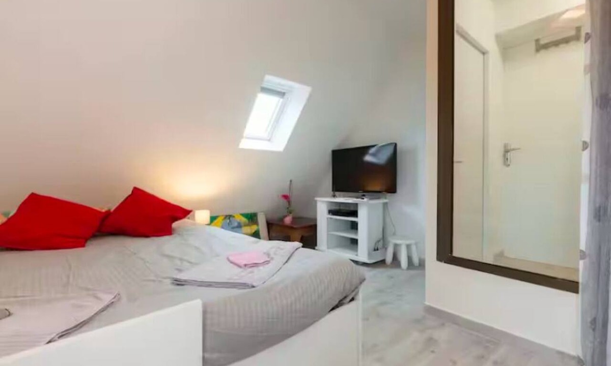 Plouedern Apartment | Studio Phenix at first floor