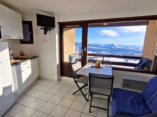 Saint-Michel-de-Chaillol Apartment | Studio rénové 2 pers - Balcon Sud - Animaux admis - FR-1-393-80