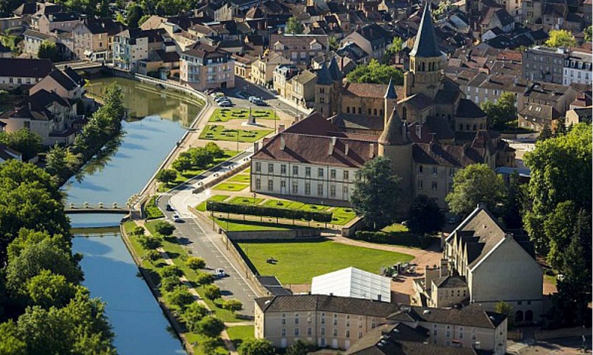 Paray-le-Monial Apartment | Studio Sacré Cœur Near Basilica - Number 319