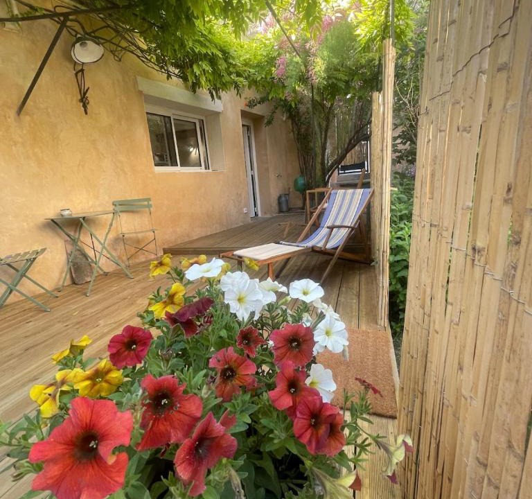 Serres Apartment | Studio Terrasse Le petit cabanon