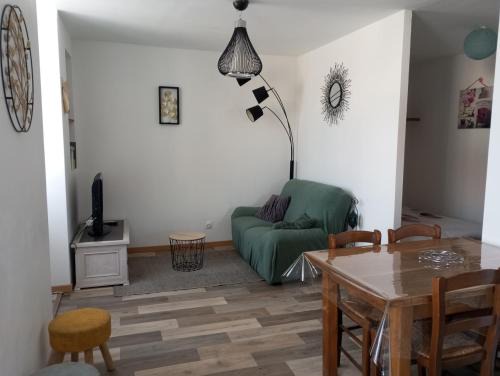 Lalevade-dʼArdeche Apartment | Studio tout confort