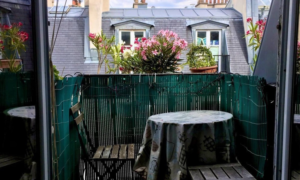 Hopital Saint-Louis Apartment | STUDIO WITH 2 BALCONIES CANAL SAINT MARTIN