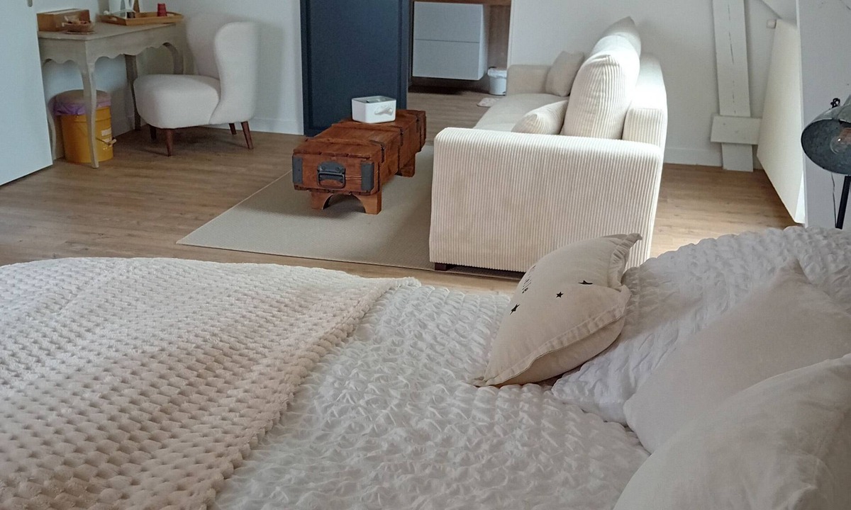 Saint-Come-du-Mont Bed & Breakfast | Suite Familiale Spacieuse vue sur Plan D'eau et sur les Hauteurs des Marais