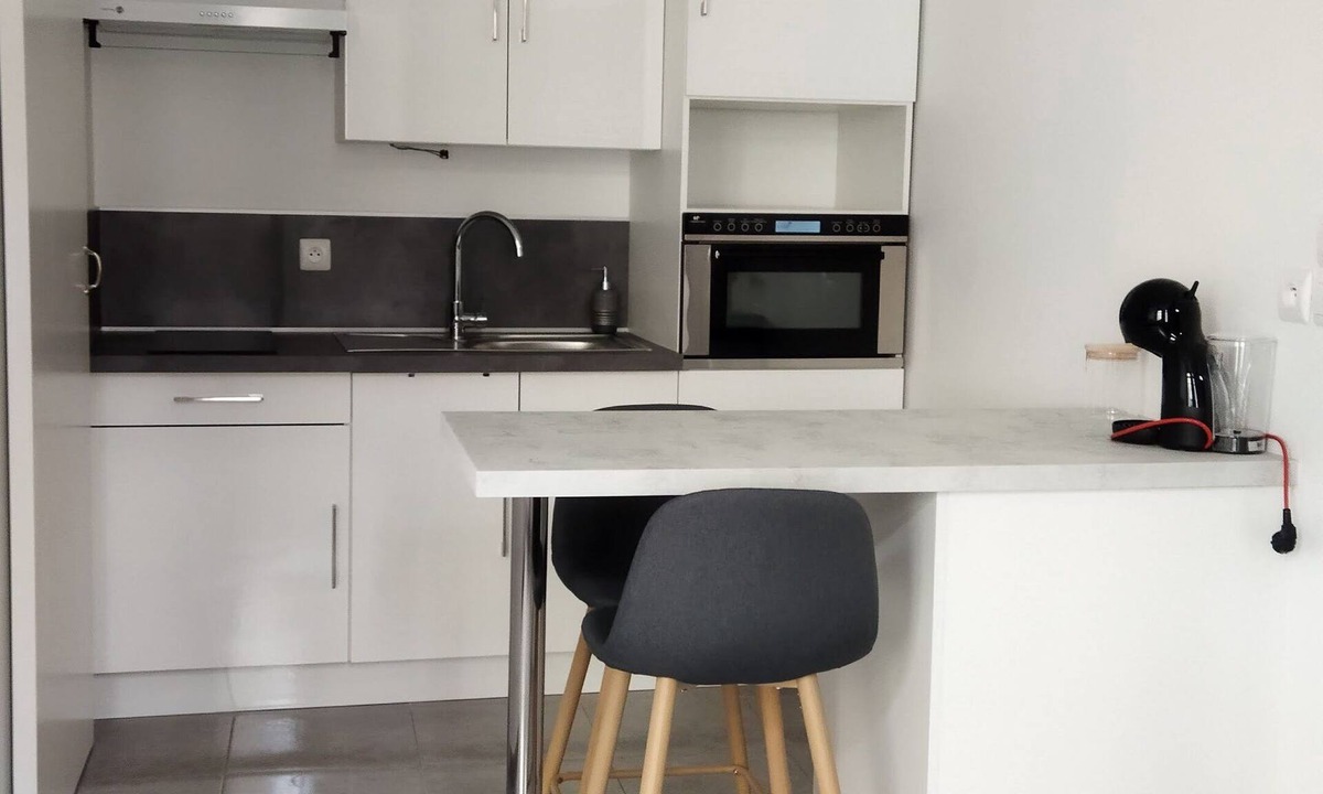 Rochefort Apartment | Super Studio, Proche Centre Ville