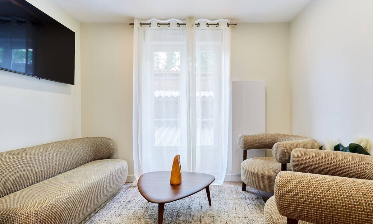 Charonne Apartment | Superb apartment Center of Paris