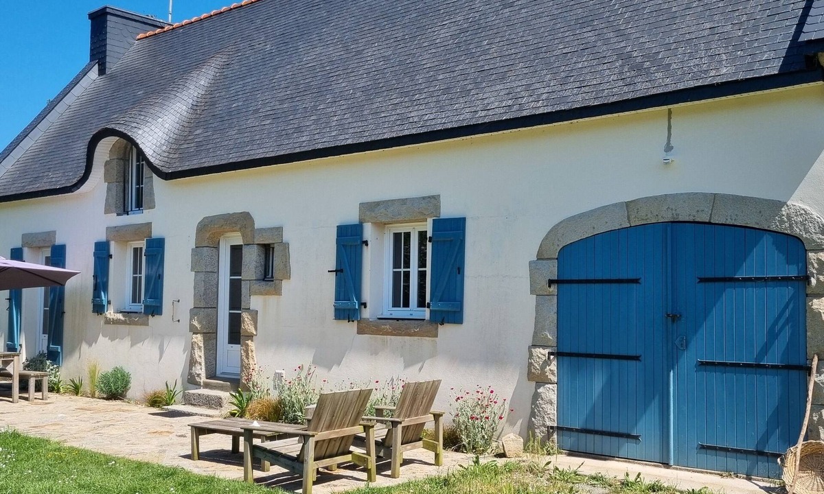 Tregunc House | Superb renovated villa in Kerdalé with large garden - 400m from the beach