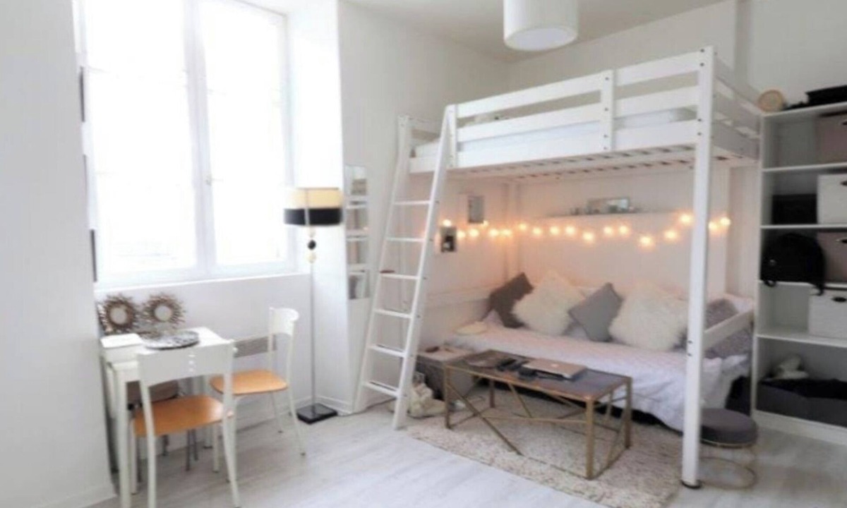 Montargis Apartment | SUPERB STUDIO IN MONTARGIS TOWN CENTER