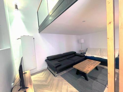 Rambouillet Apartment | T3 calme et cosy, idéalement situé près du château et de la gare, dans un cadre paisible