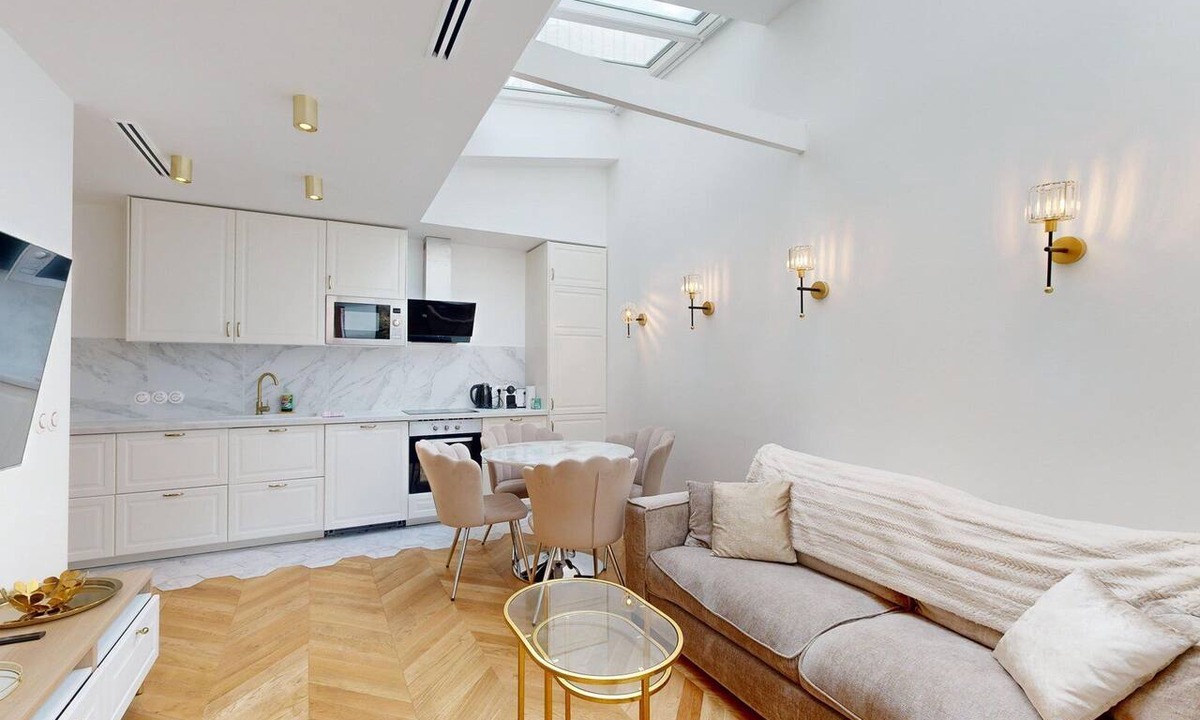8th Arrondissement Apartment | TBS 204 - Prestigious suite near Champs-Élysées
