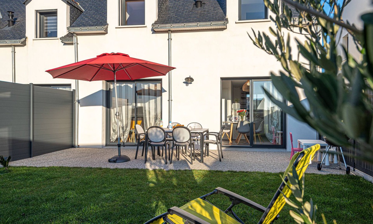 Plouharnel House | TENO BRAS Vacation Rentals - New, fully equipped home just 1 km from the ocean.