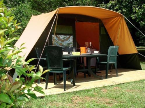 Camurac Other | Tente aménagée 4pp