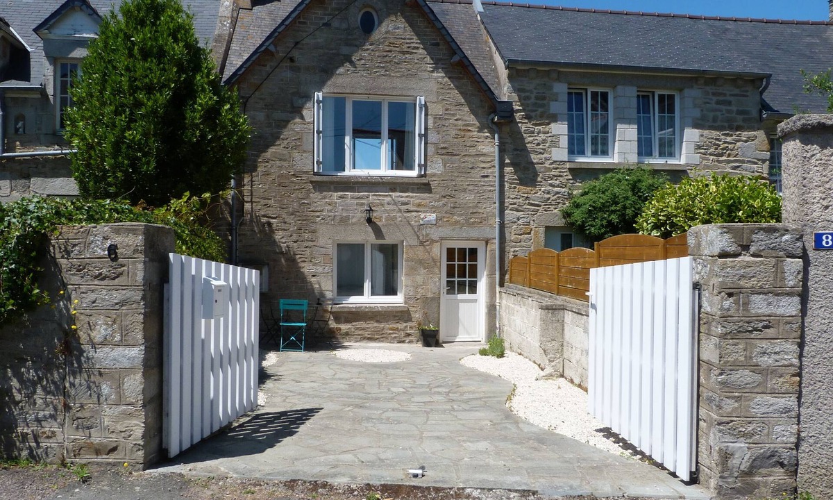 Saint-Cast-le-Guildo House | The beaches and the center of the resort on foot