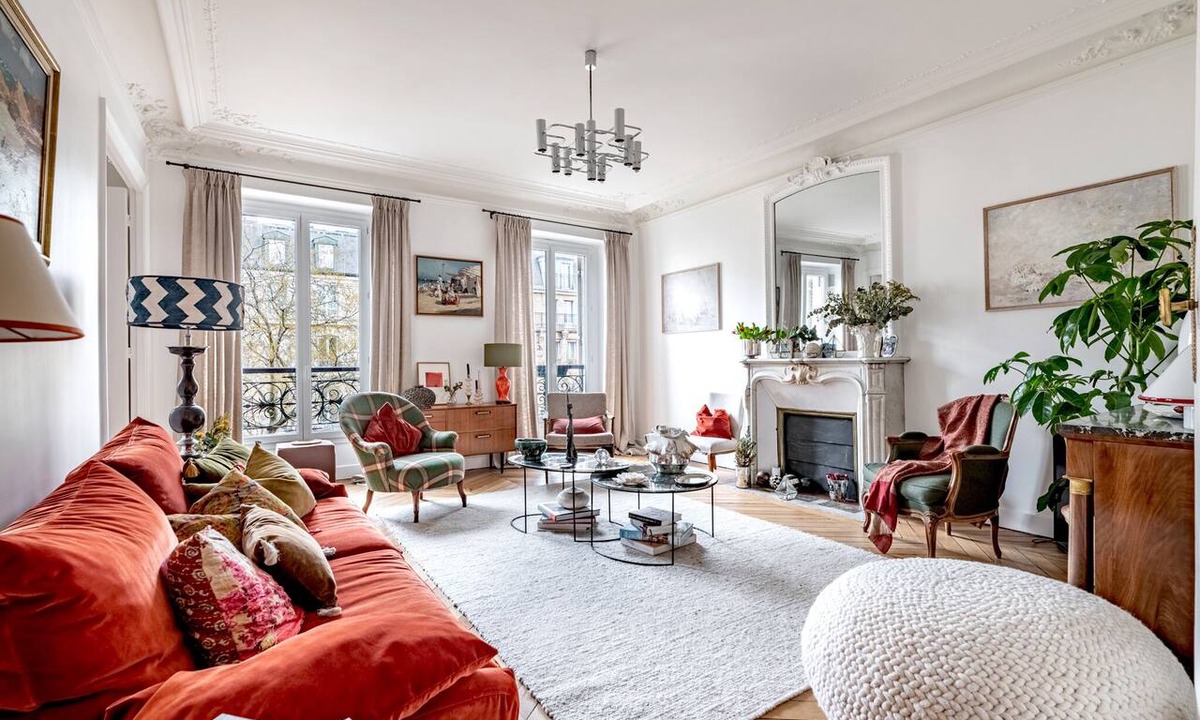 10th Arrondissement Apartment | The Hopeful Romantic, by Veeve