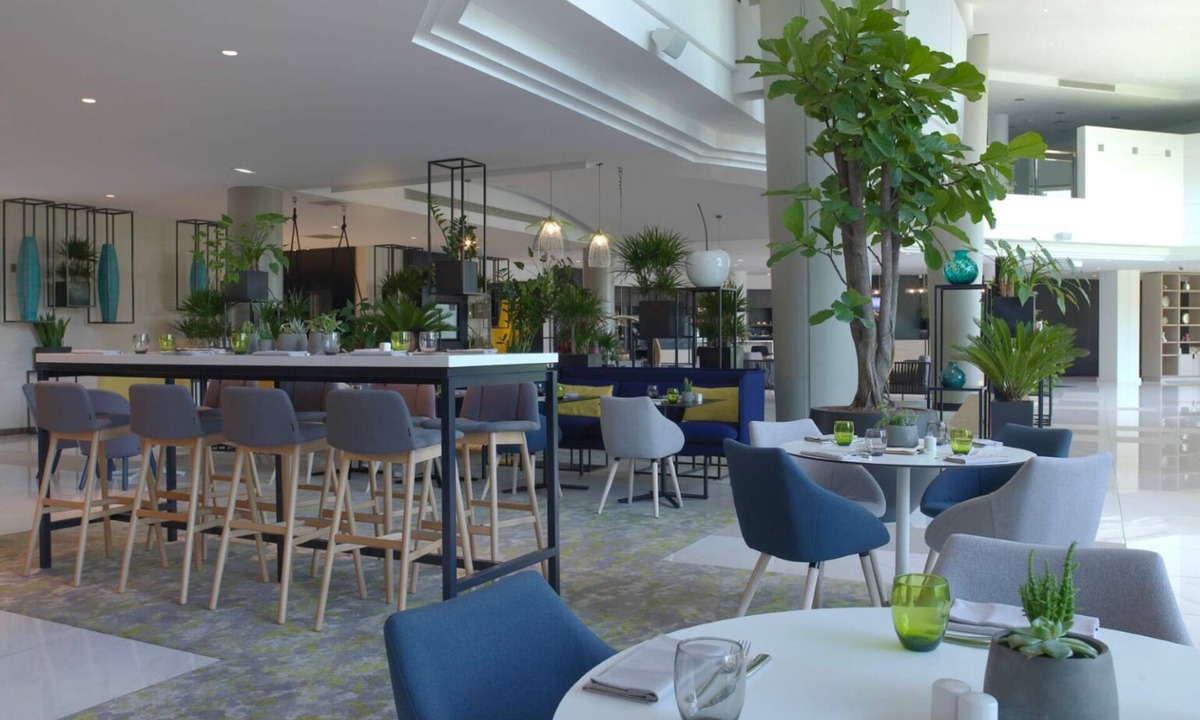 Le Mesnil-Amelot Hotel | The Jangle Hotel - Paris - Charles de Gaulle - Airport