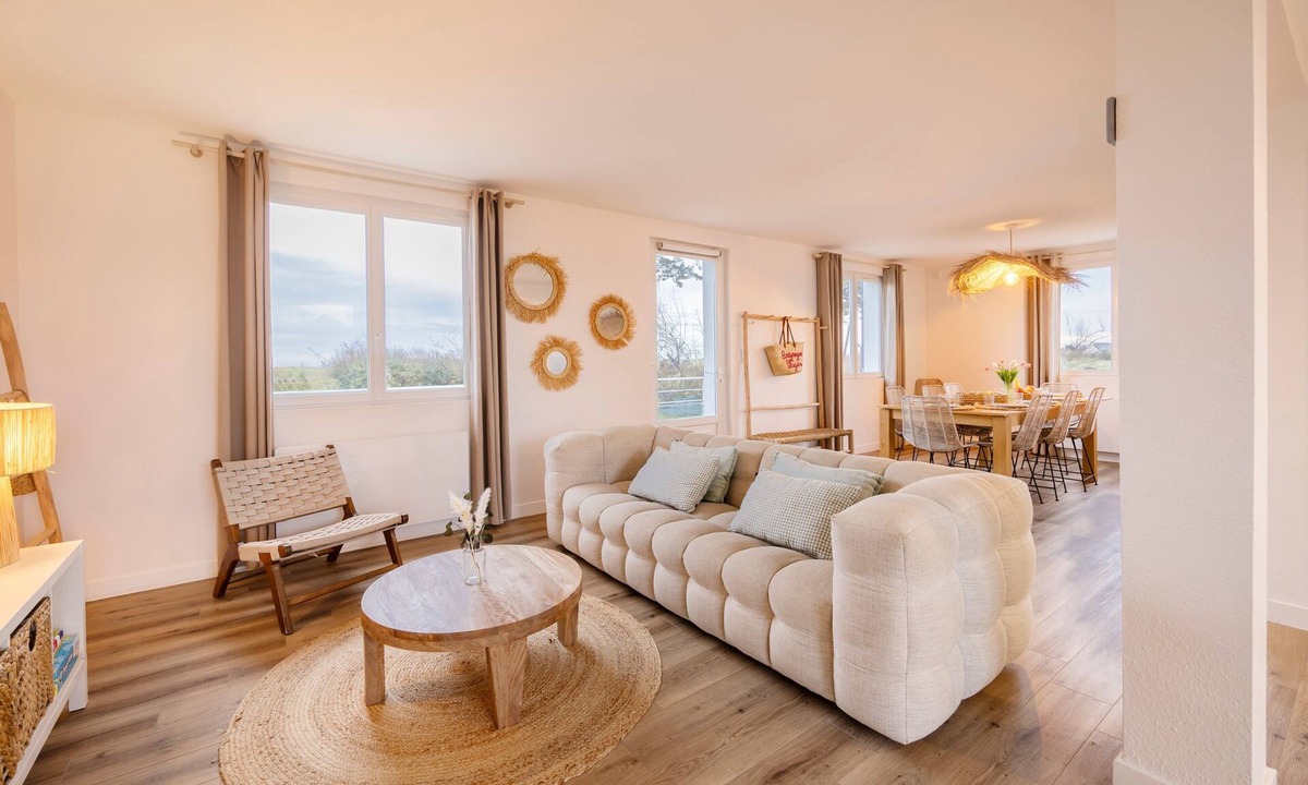 Brignogan-Plage House | The Lividig Bleue: Seaside House Facing the Ocean