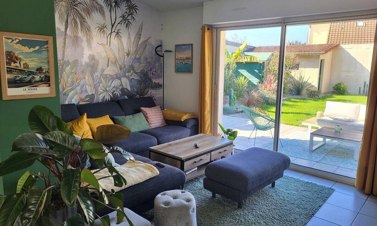 Pin - Vert Galant House | The perfect getaway with a garden—5 minutes from the 24-hour race track