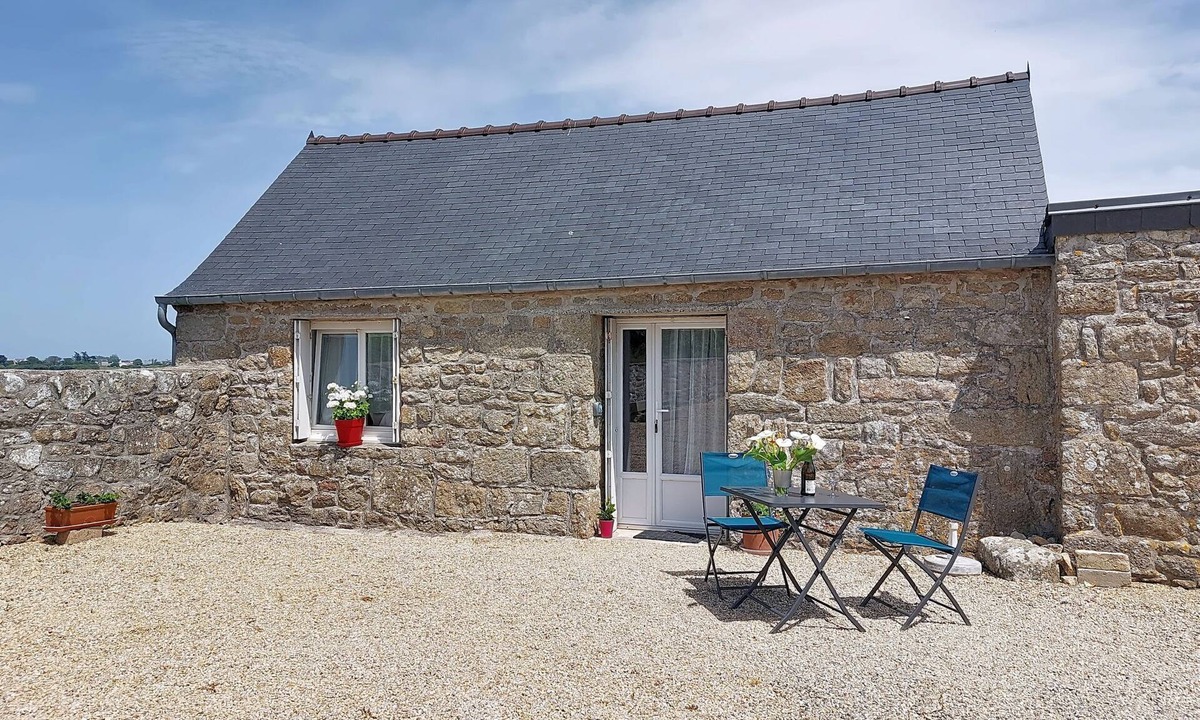 Plounevez-Lochrist House | Ti an Naod by Interhome