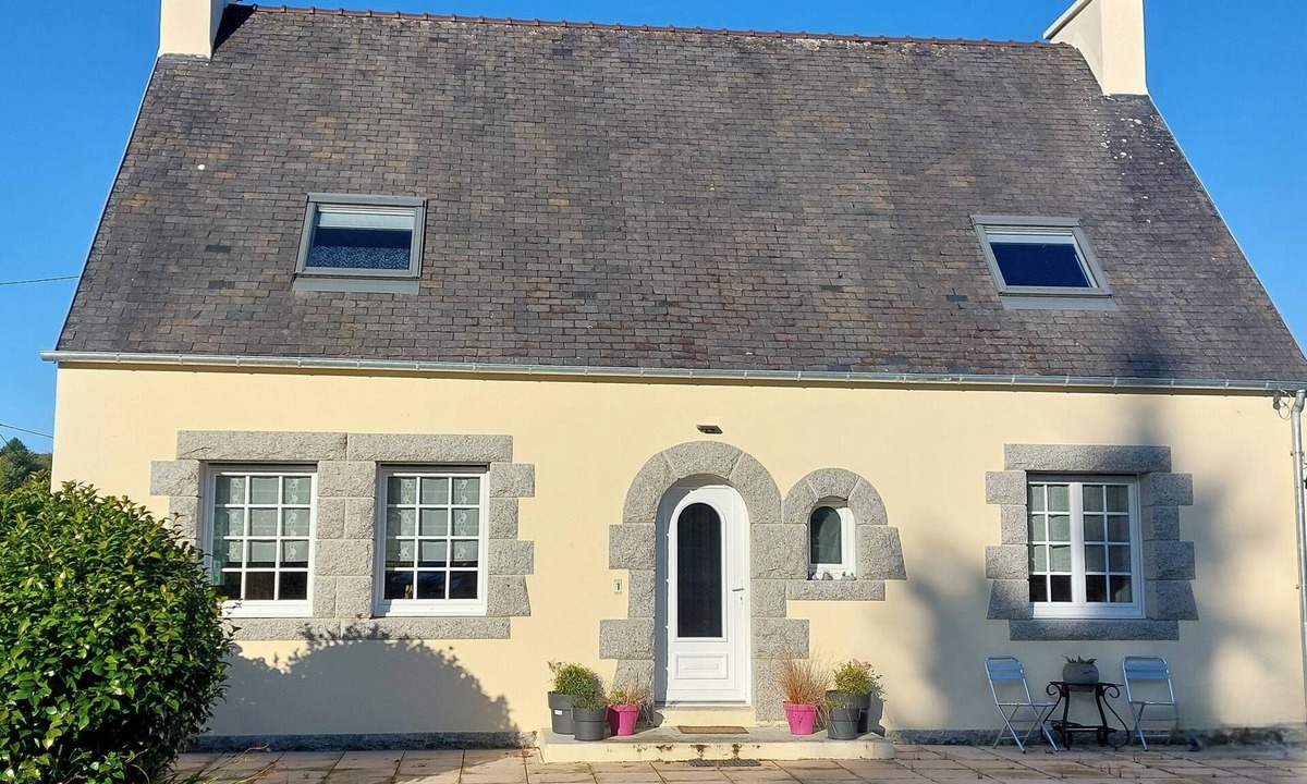 Huelgoat Bed & Breakfast | TI AR SKOL Bed and breakfast for 1 to 4 people, 5 minutes from Huelgoat forest