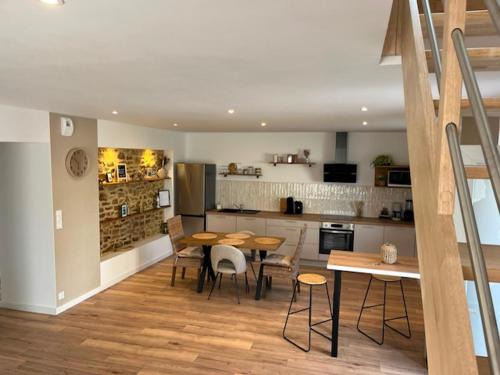 Pluvigner House | Tiig Jade - Gîte de charme avec cour privée - Morbihan