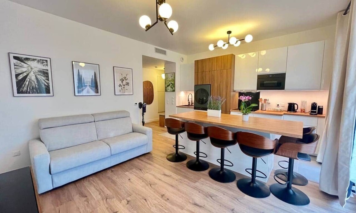 Bussy-Saint-Georges Apartment | TKD Suite - T2 Disneyland Paris