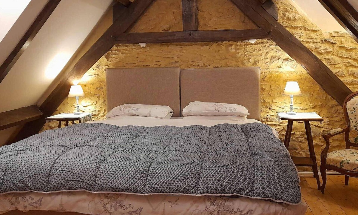 Marcillac-Saint-Quentin Cottage | Traditional stone cottage 5km from Sarlat and 10km Lascaux