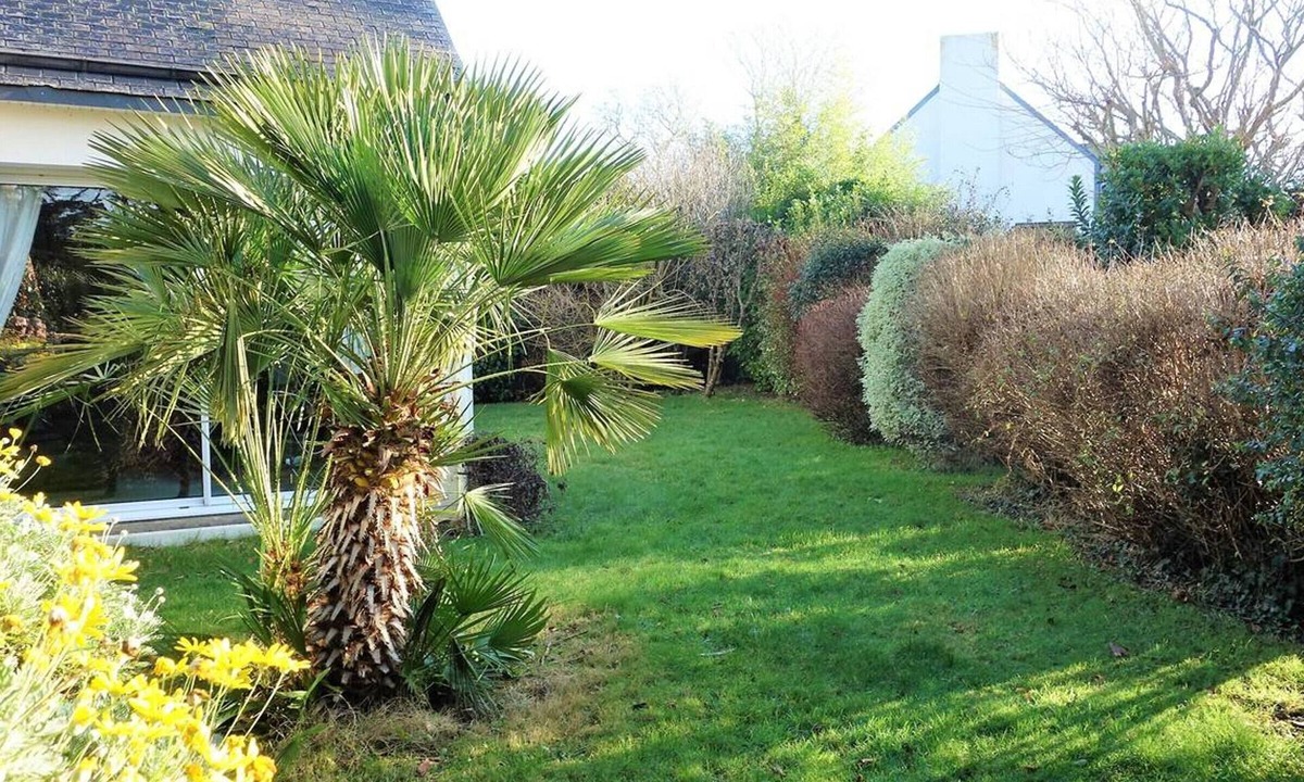 Perros-Guirec House | Tranquil Villa with Garden, Near Beach & Shops in Central Perros-Guirec