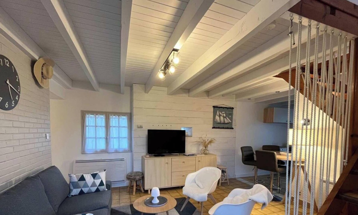 Landeda House | Ty Manoa - Pretty house 50m from the sea
