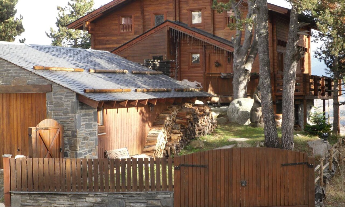 Font-Romeu-Odeillo-Via Ski Chalet | Typical Scandinavian chalet CAUTERETS center, close to ski lift