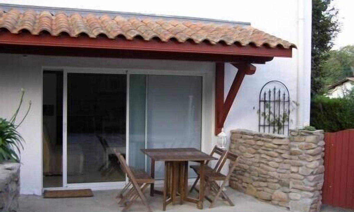 Behobie Apartment | Urrugne, T2 apartment in quiet area, for 2 adults