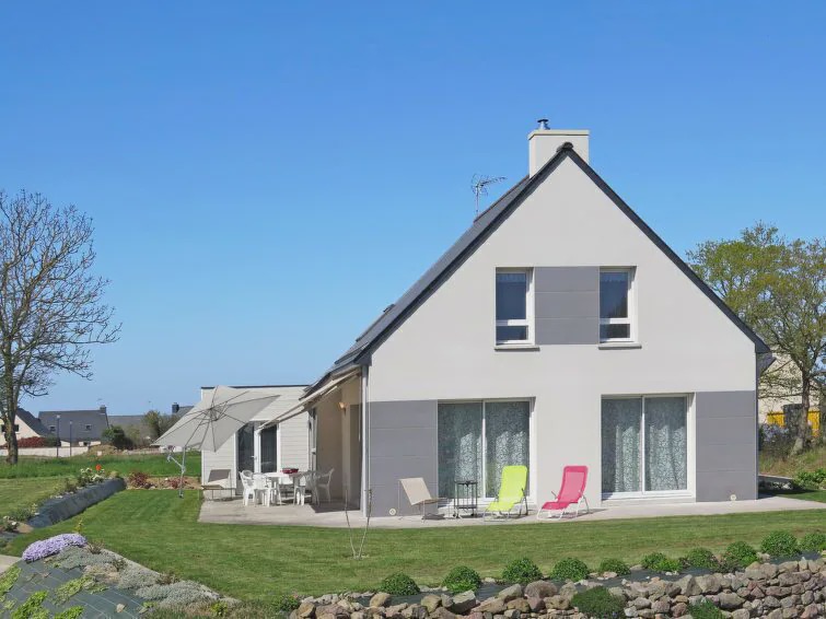 Plurien House | Vacation home L'Entre 2 Caps (CPF103) in Frehel/Cap Frehel - 7 persons, 3 bedrooms