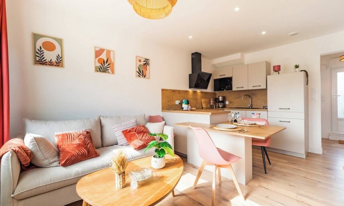 Plehedel Apartment | Vacation home near the heavenly beaches
