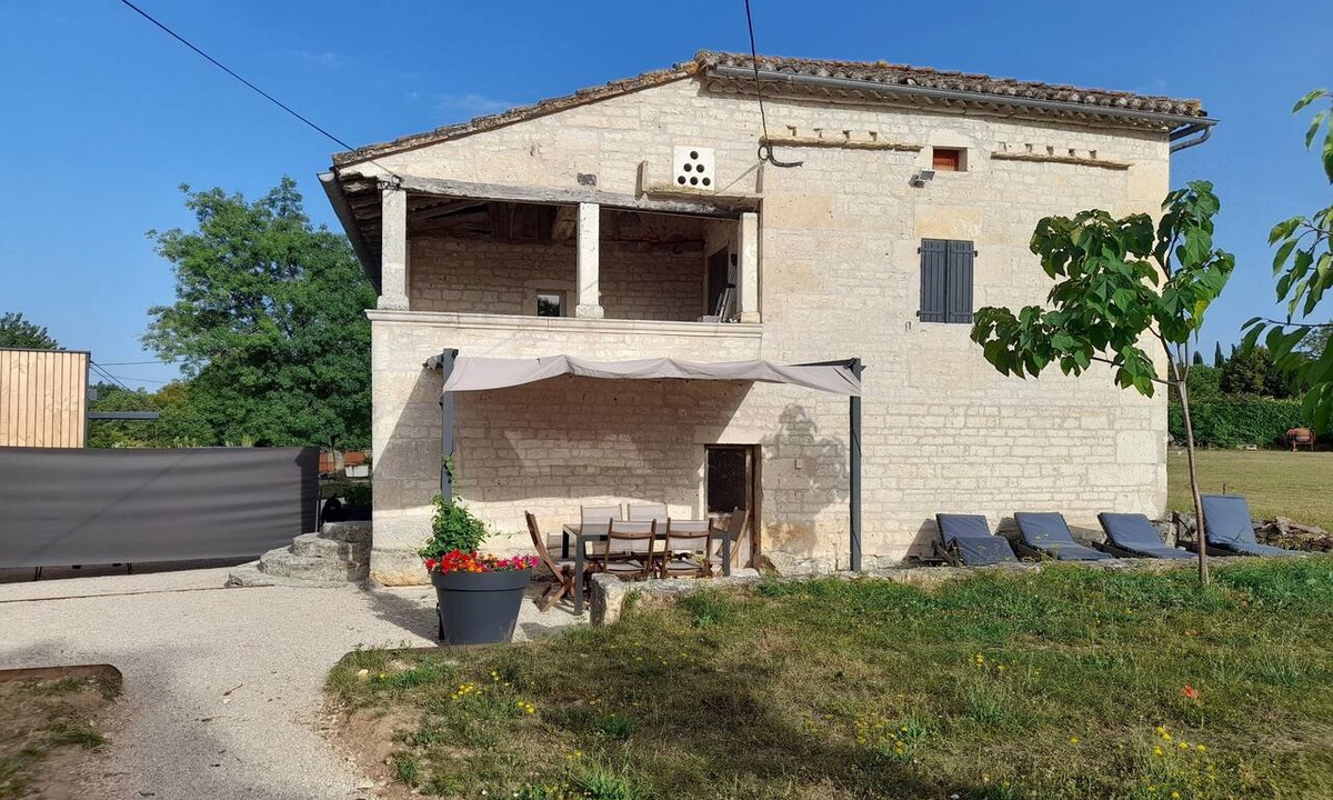 Lalbenque House | Vacation rental in Lalbenque, near Cahors and Caussade, in a quiet hamlet.