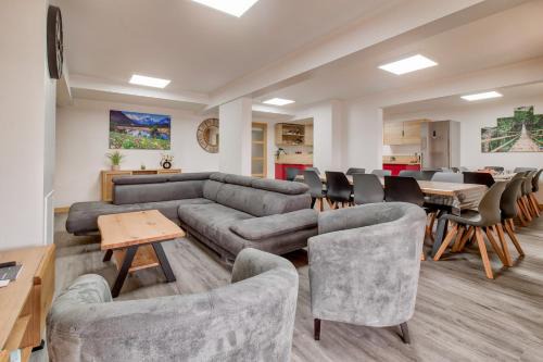 Genos Apartment | Val Louron appart 15 pers proche pistes